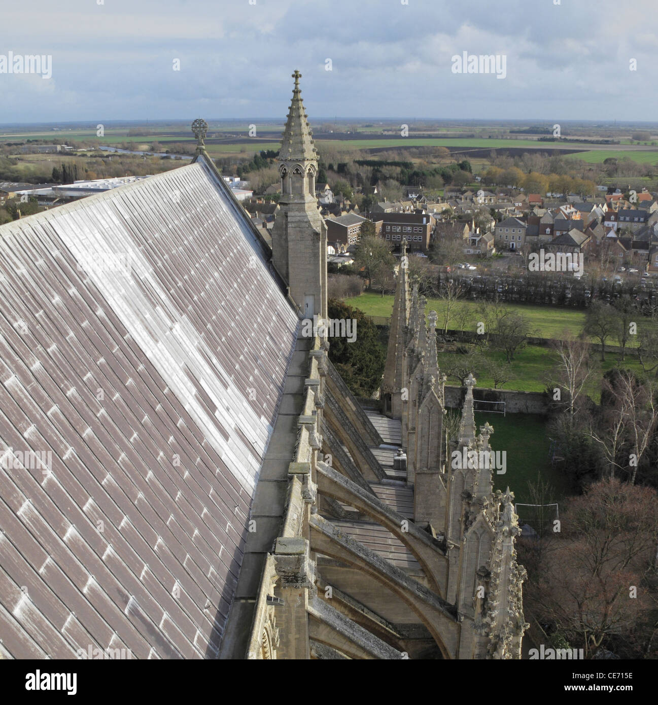 Arcs-boutants soutenant le chœur, Cathédrale d'Ely, Ely, Angleterre 111228 x1405 Banque D'Images