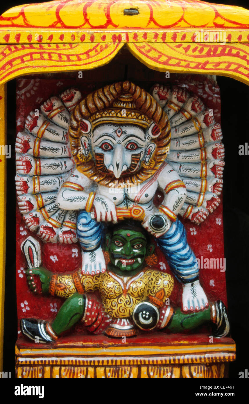 Dieu indien avec 10 mains démon de tuer l'Orissa en Inde Banque D'Images