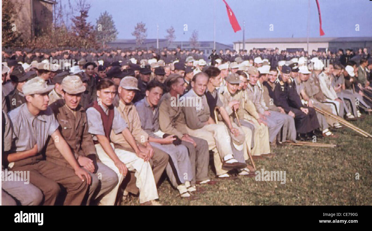 Des images en couleur de la seconde guerre mondiale Banque D'Images