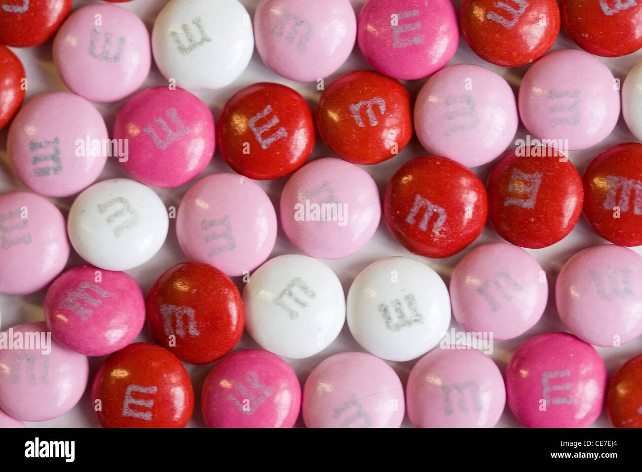 Saint-valentin bonbons au chocolat M&M. Banque D'Images