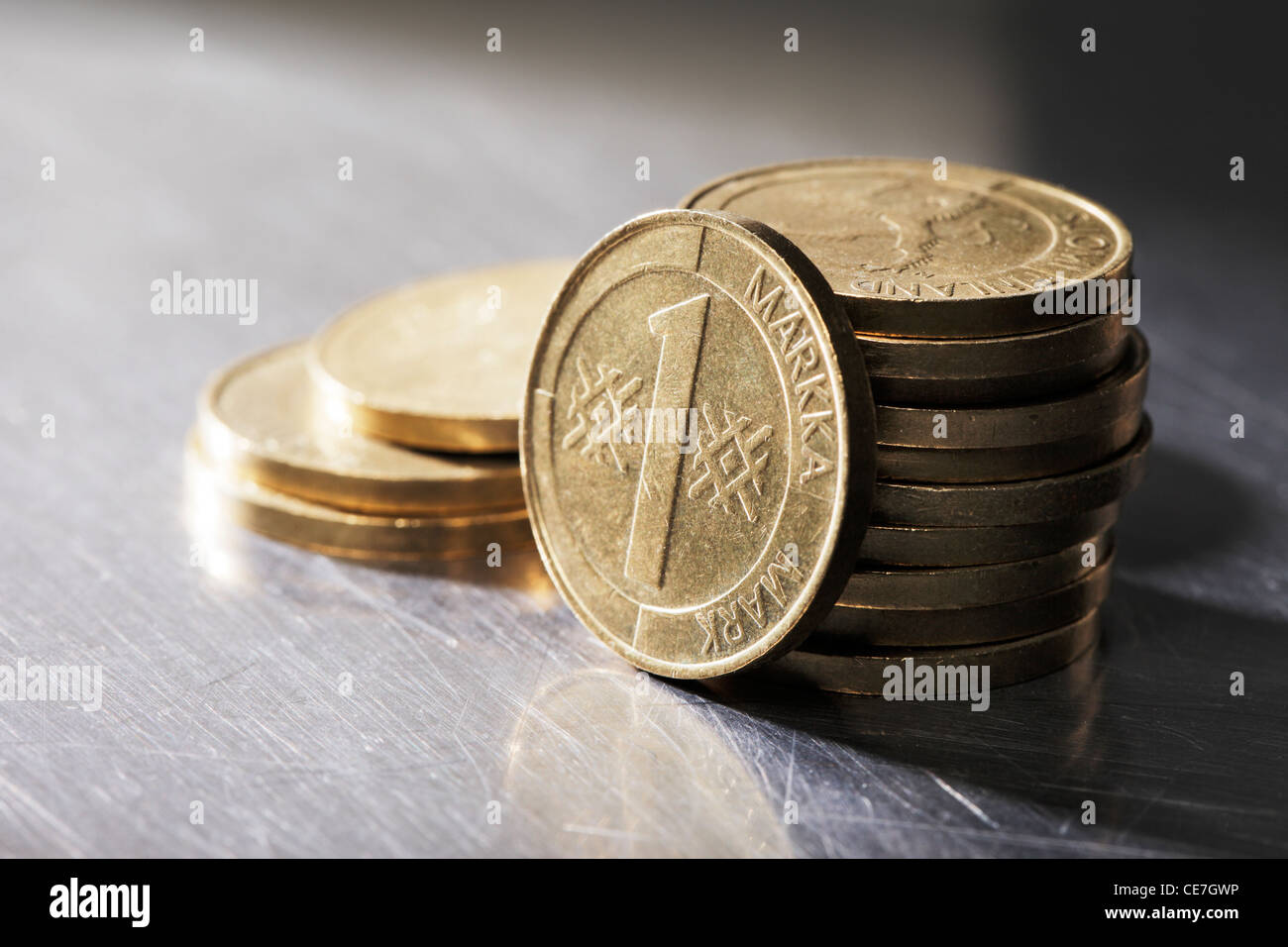 Le mark finlandais a été la monnaie de Finlande à partir de 1860 jusqu'au 28 février 2002, quand il a cessé d'avoir cours légal. Banque D'Images