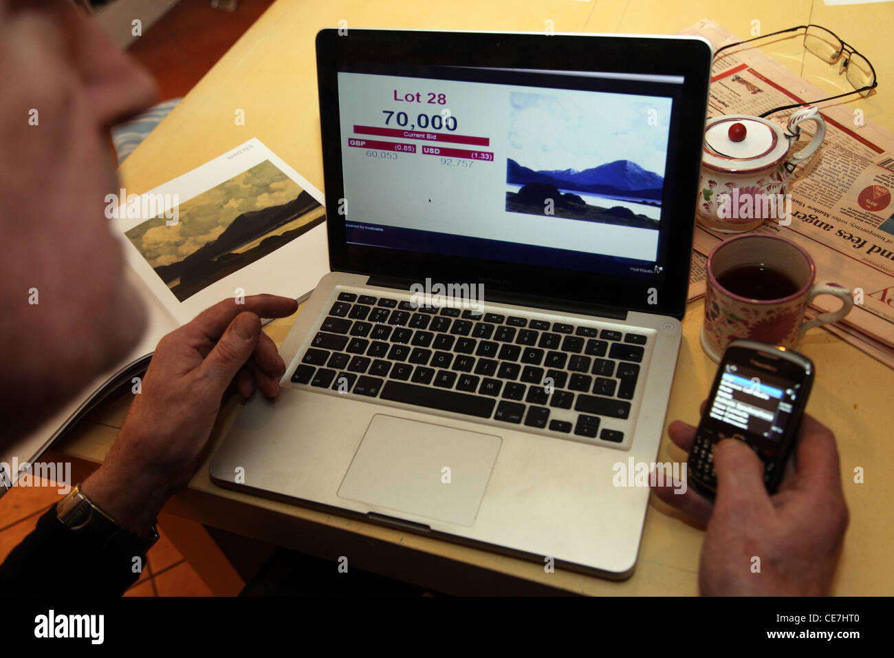 Enchères en ligne à une vente aux enchères d'œuvres d'art de Whyte Banque D'Images