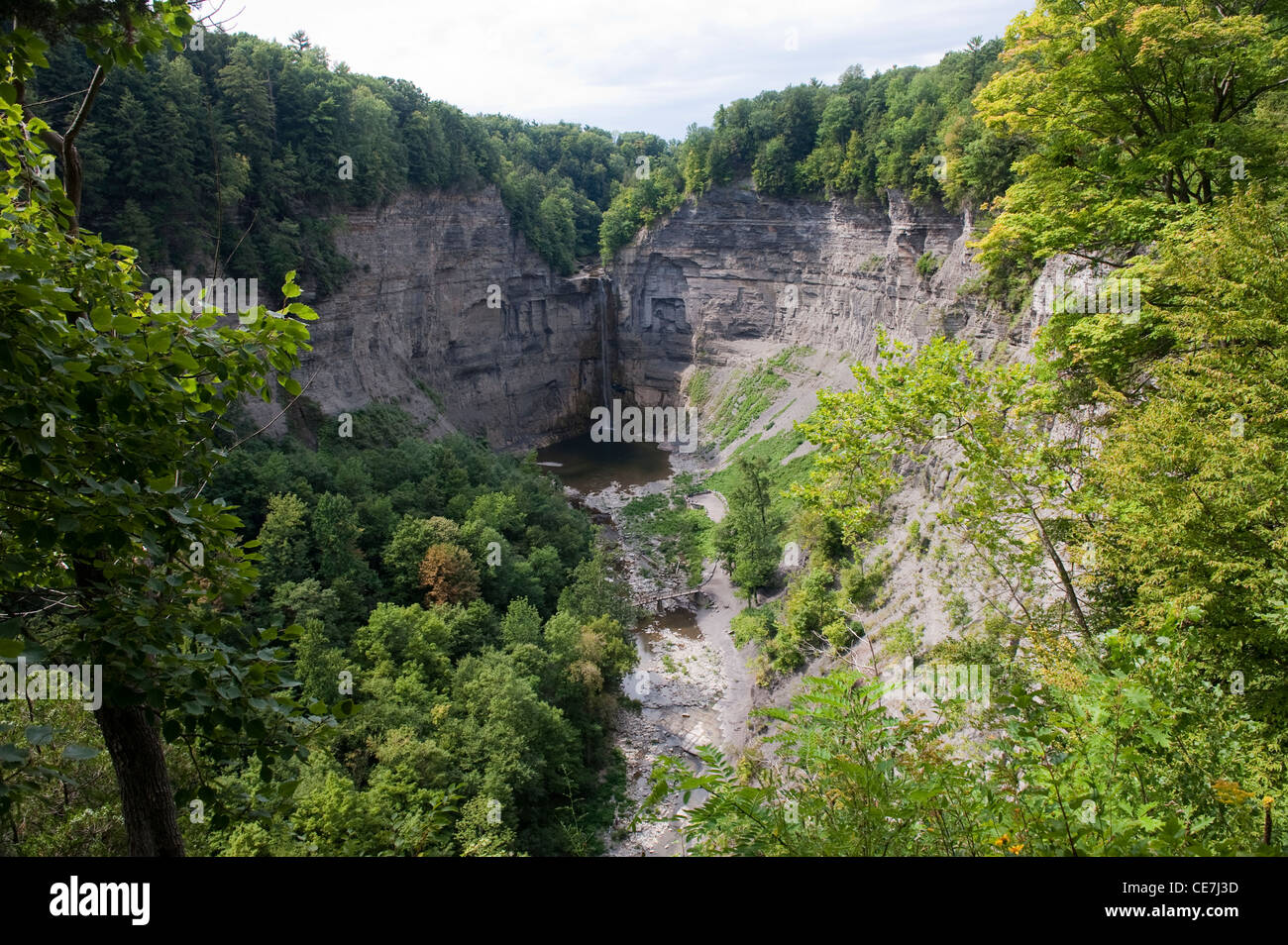 Taughannock falls in Taughannock Falls State Park. Région des lacs Finger de l'État de New York. Banque D'Images