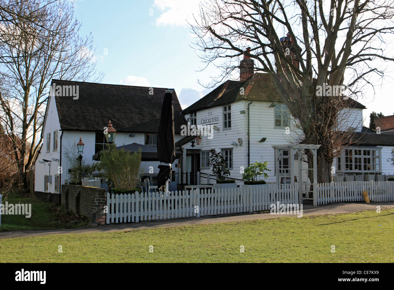 Le Cricketers pub, Stamford England UK Surrey Epsom vert Banque D'Images