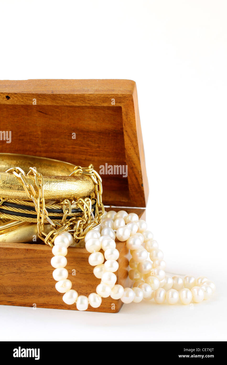 Bijoux au trésor en or Banque de photographies et d'images à haute  résolution - Alamy
