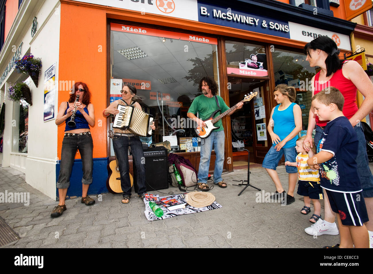 Kenmare, comté de Kerry, Irlande, scène de rue Banque D'Images