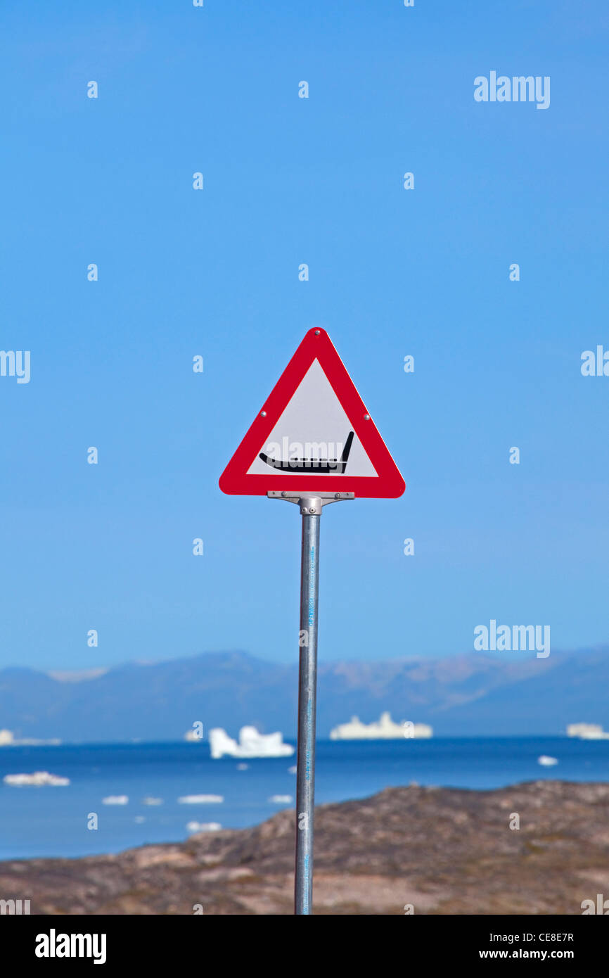 Panneau d'avertissement pour les chiens de traîneau, Ilulissat, Groenland, Jakobshavn, Disko-Bay Banque D'Images