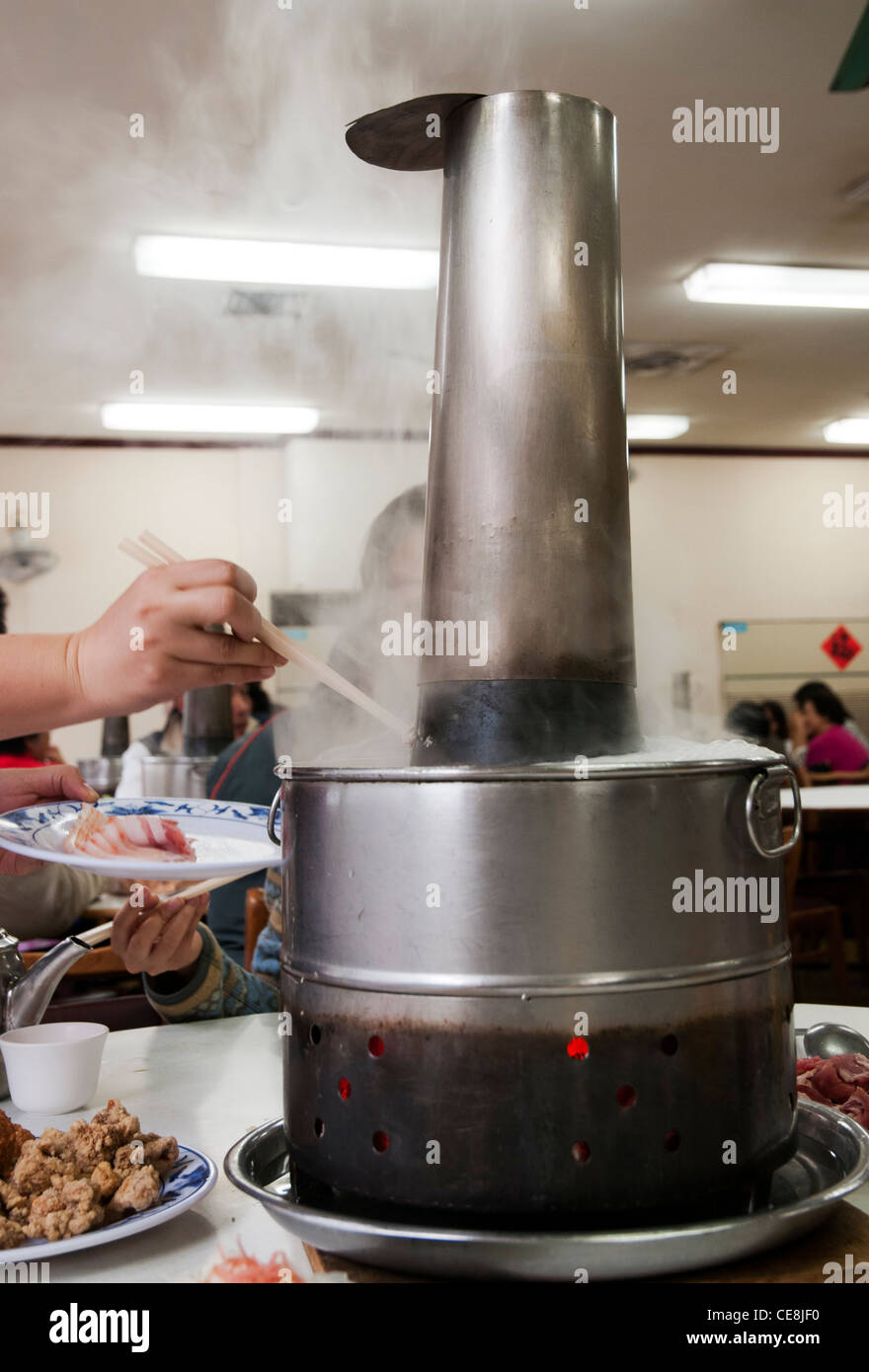 Traditionnelle cuisine hotpot taïwanais Banque D'Images