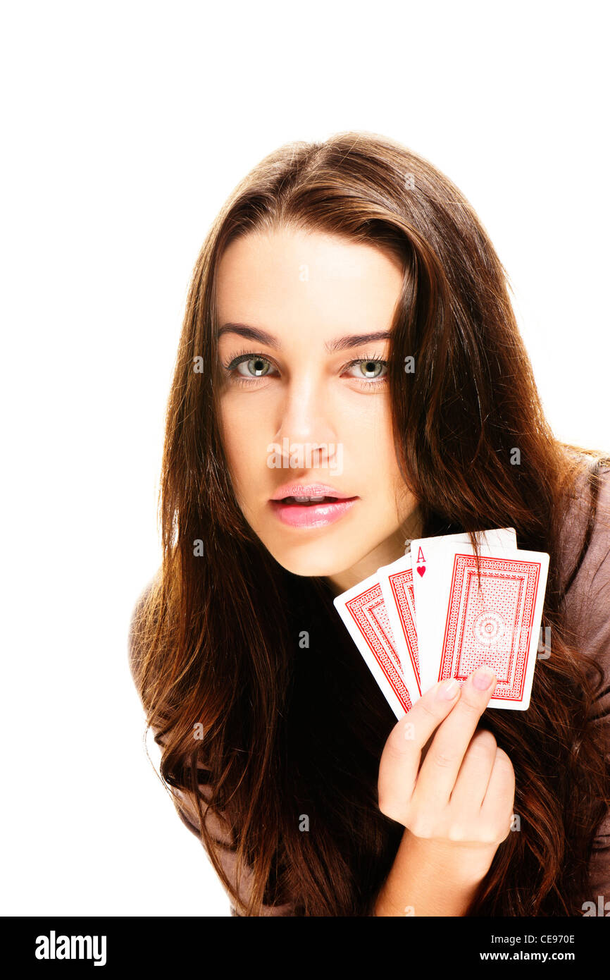 Gorgeous woman holding cartes de poker sur fond blanc Banque D'Images