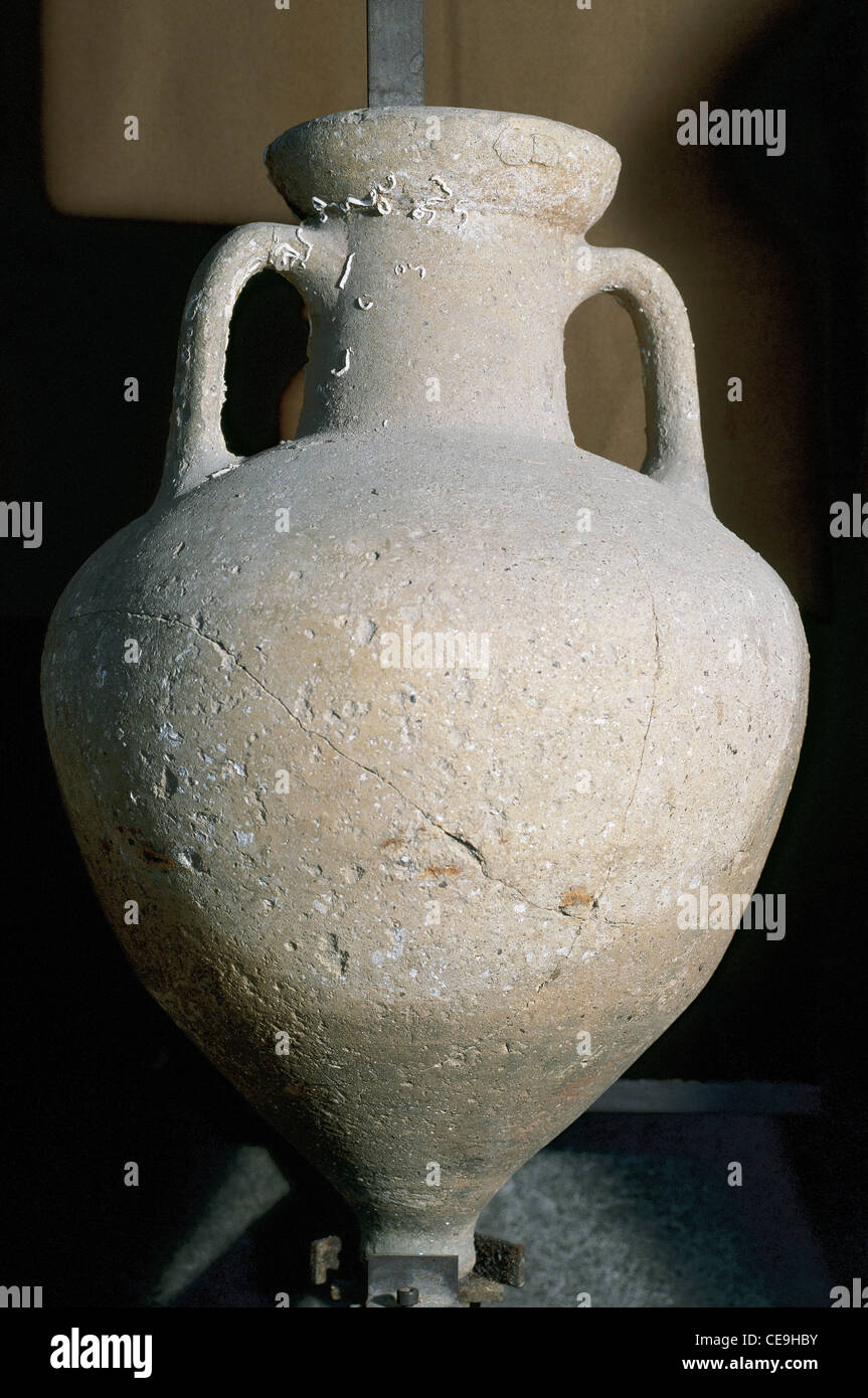 L'art grec de l'Espagne. L'Amphora Massaliote pour contenir du vin. 5ème-3ème siècles av. J.-C. Musée Archéologique de Gérone. La Catalogne. Banque D'Images