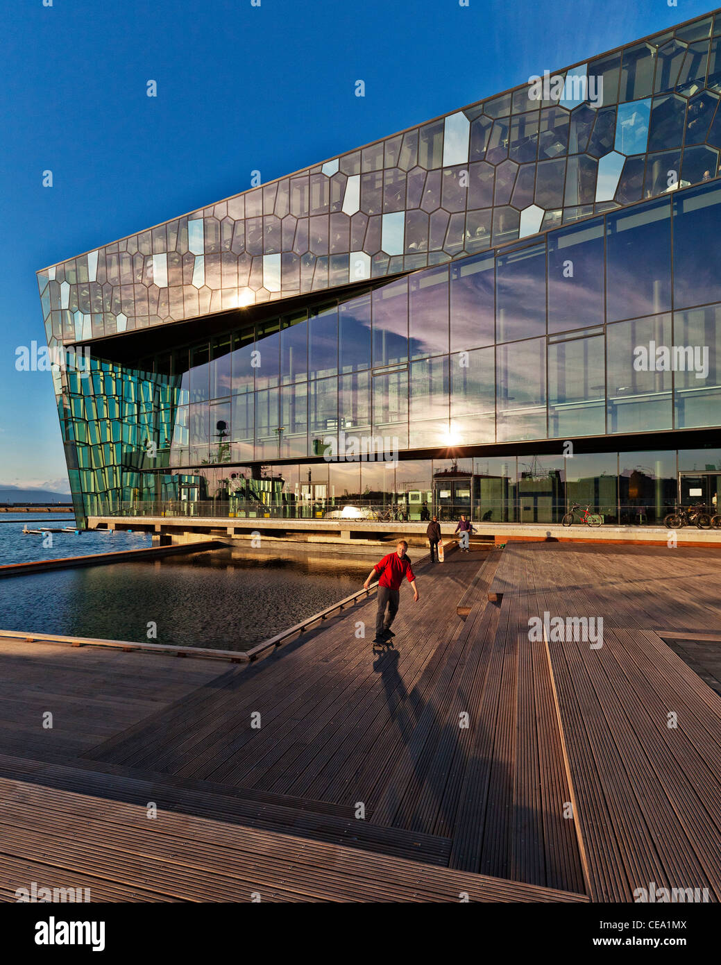 Harpa Concert Hall et centre de conférences, Reykjavik Islande Banque D'Images