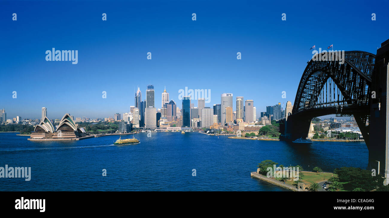 Sydney Central Business District, Circular Quay, l'Opéra et le Harbour Bridge New South Wales Australie Banque D'Images