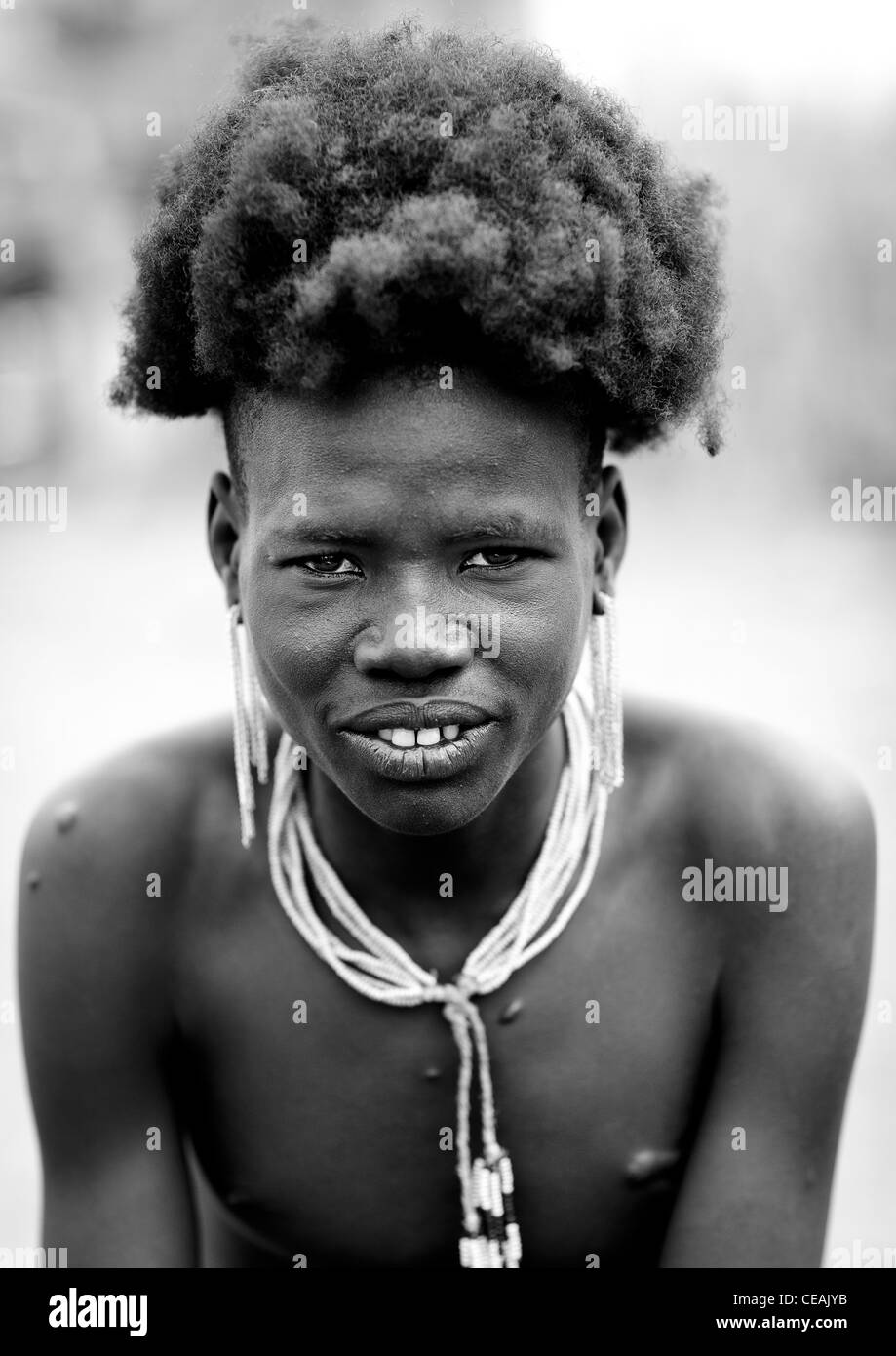 Hairy Dassanech Teenage Boy Portrait Omorate Ethiopia Banque D'Images