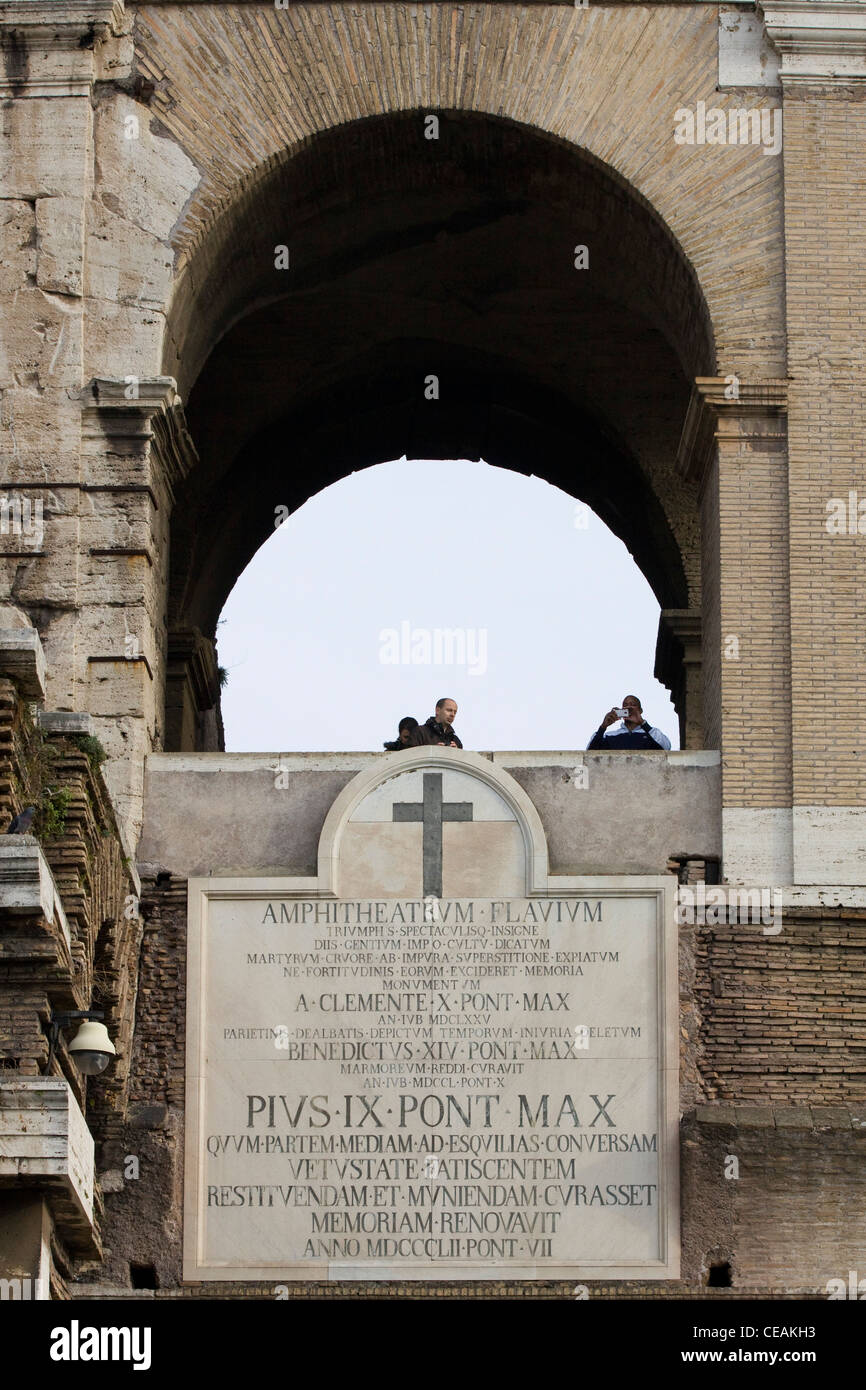 Colisée Flavian Amphitheater à Rome Italie Banque D'Images
