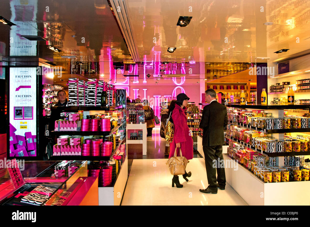 Fauchon Paris France luxury food store gourmandises Place de Madeleine Banque D'Images