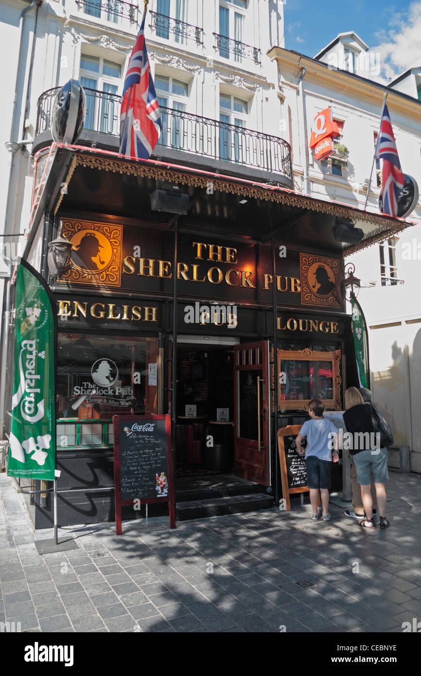 Le Sherlock Pub, un bar anglais à Reims, Champagne-Ardenne, France. Banque D'Images