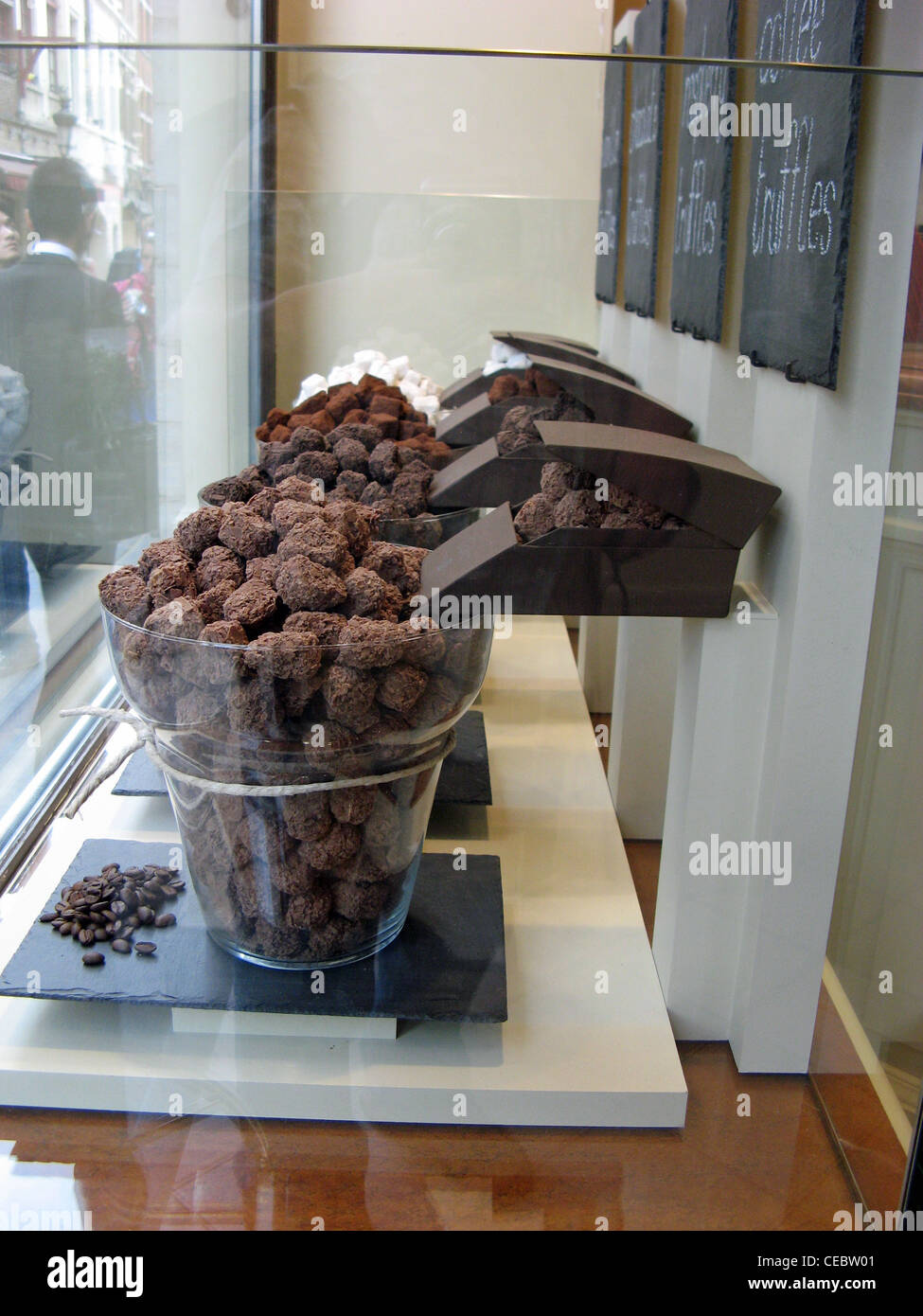 Belgique chocolats à vendre à Bruxelles Banque D'Images