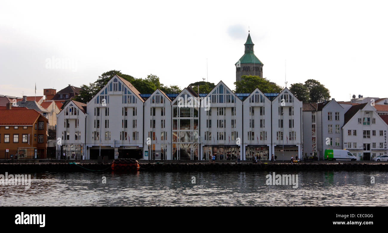 Rénové, magasins et entrepôts au bord de l'historique de Stavanger, Norvège Banque D'Images