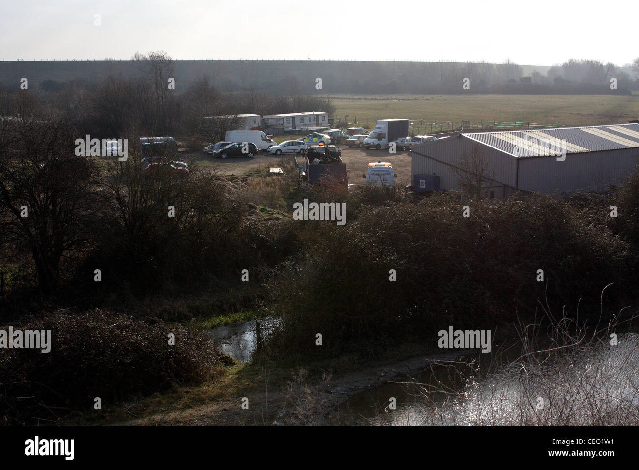 Vue générale de la scène à Lower Mill Farm, Stanwell Moor où Mark Arbery, 50 ans, a été abattu et est décédé plus tard. Banque D'Images