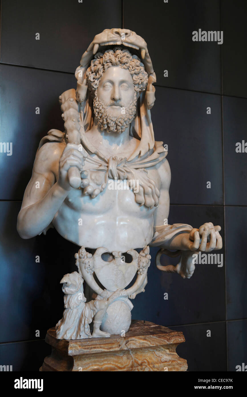Buste en marbre de l'empereur Commode représenté comme Héraclès Banque D'Images