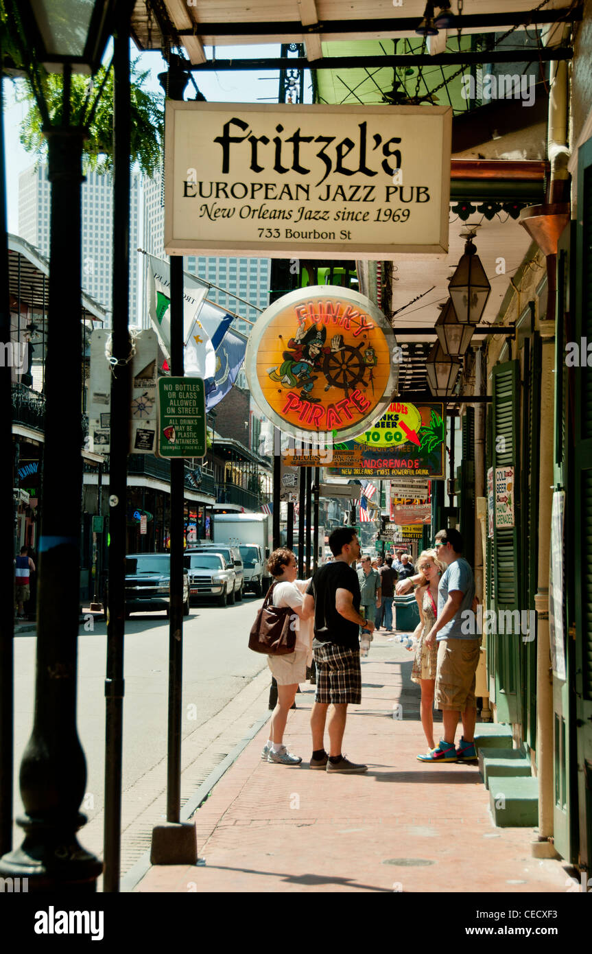 Plaque de rue du club de jazz de New Orleans French Quarter Banque D'Images