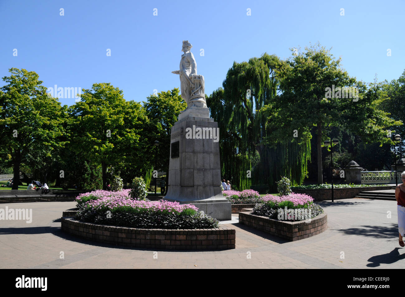 Statue de l'explorateur, capitaine James Cook, Queen Victoria Square