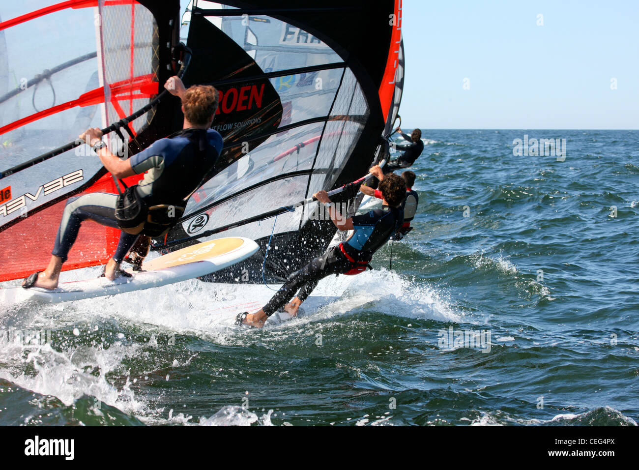 Windsurfers race formula windsurfing class Banque de photographies et  d'images à haute résolution - Alamy