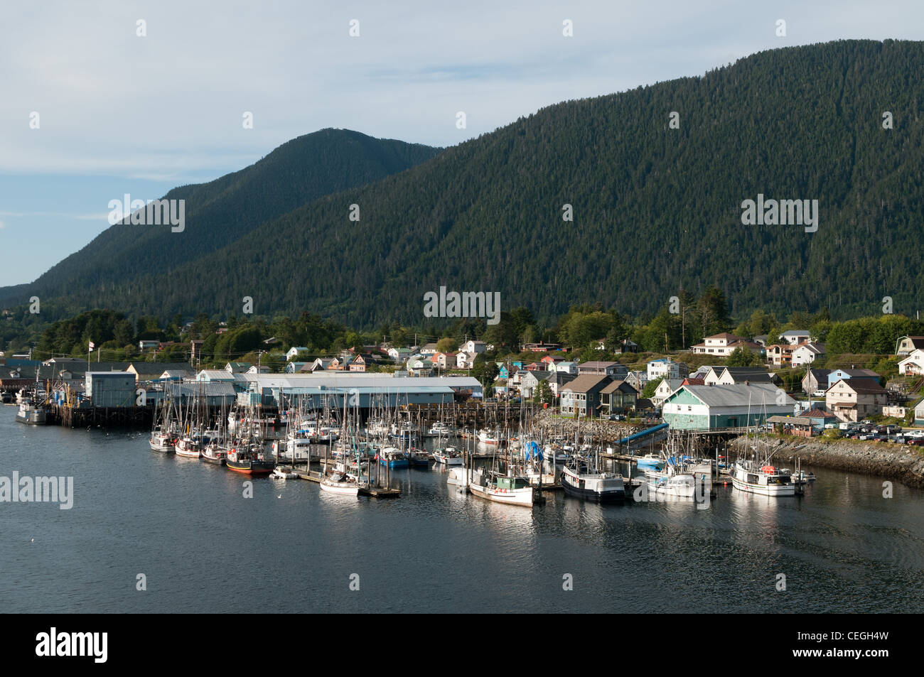 Des bateaux de pêche à l'ancre, Sitka, Alaska Banque D'Images
