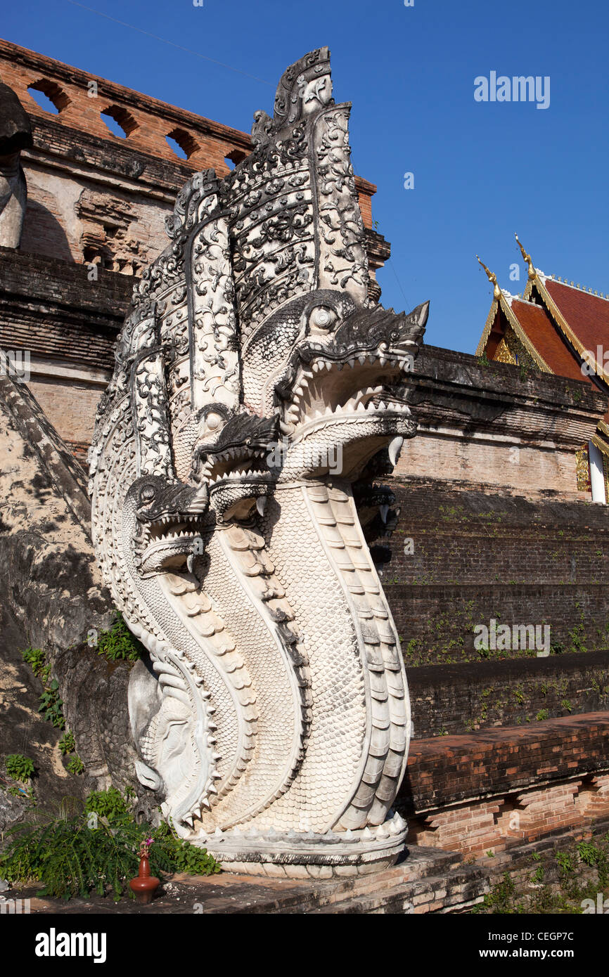 Wat Chedi Luang temple Chiang Mai Banque D'Images