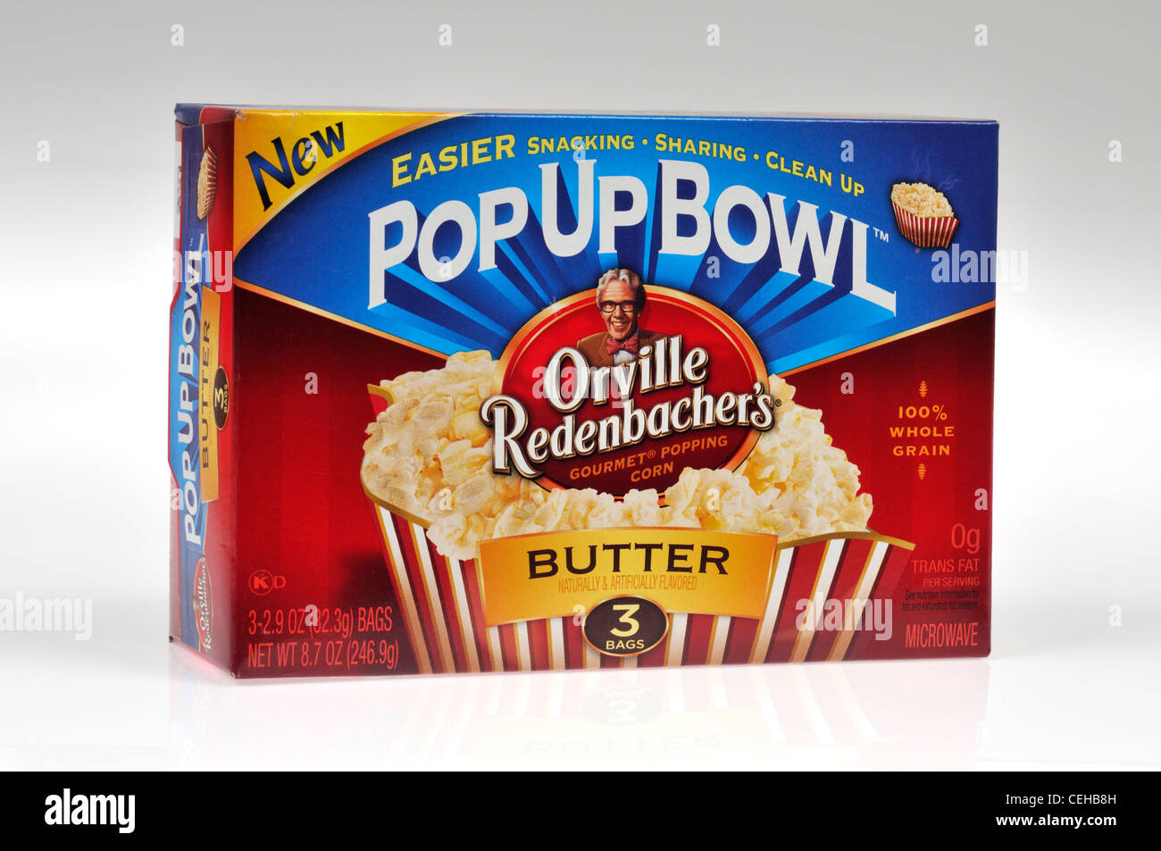 Fort de popcorn micro-ondes bol popup sur fond blanc dentelle USA. Banque D'Images
