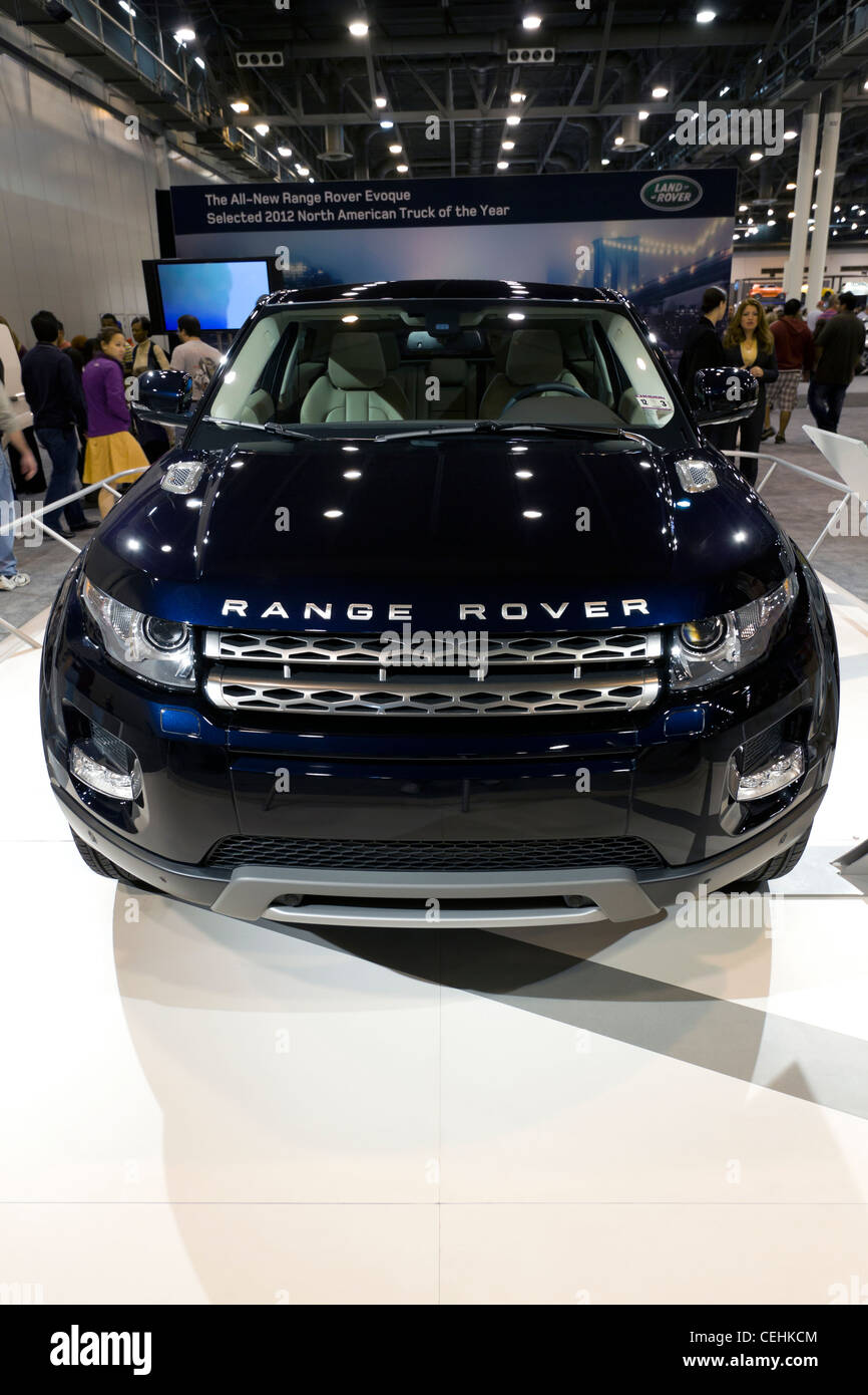 HOUSTON - Janvier 2012 : le Range Rover 2012 par Land Rover SUV au Houston International Auto Show le 28 janvier 2012 à Hou Banque D'Images