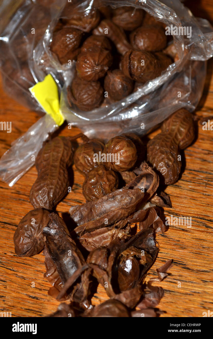 Bouillir les arachides salées sel Banque D'Images