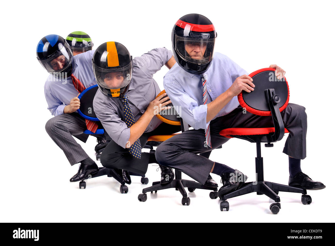 Hommes d'action dans des chaises avec des casques Banque D'Images