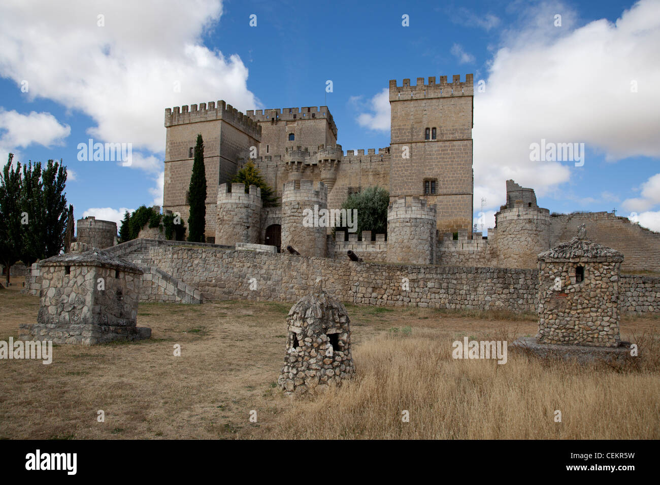 L'Espagne, Castille et Léon, Ampudia Château Banque D'Images