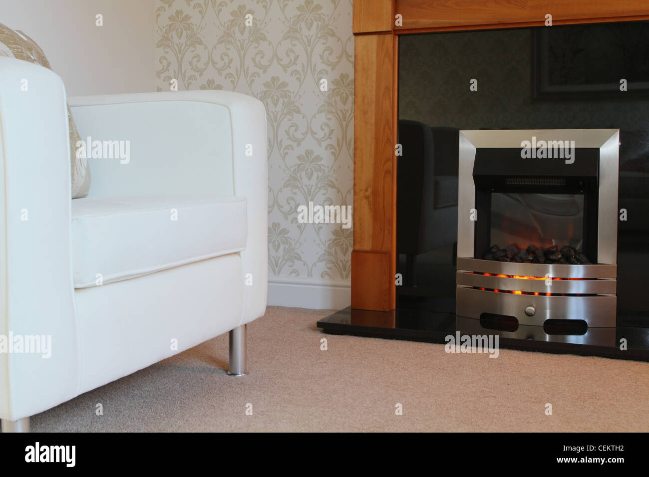 Foyer au gaz contemporain in new house Banque D'Images