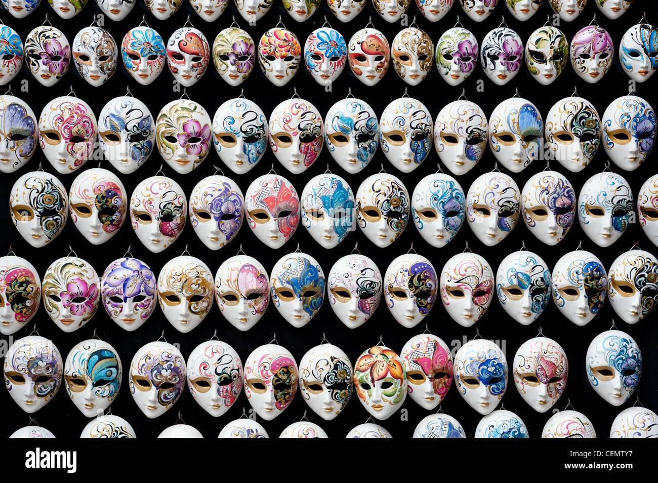 Les masques de carnaval vénitien souvenirs Banque D'Images