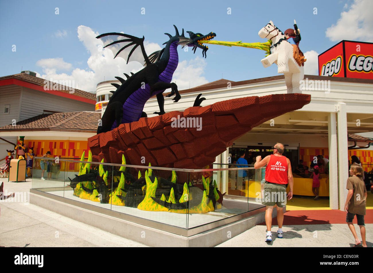 Les parcs de Walt Disney World Resort Downtown Disney lego shop Photo Stock  - Alamy