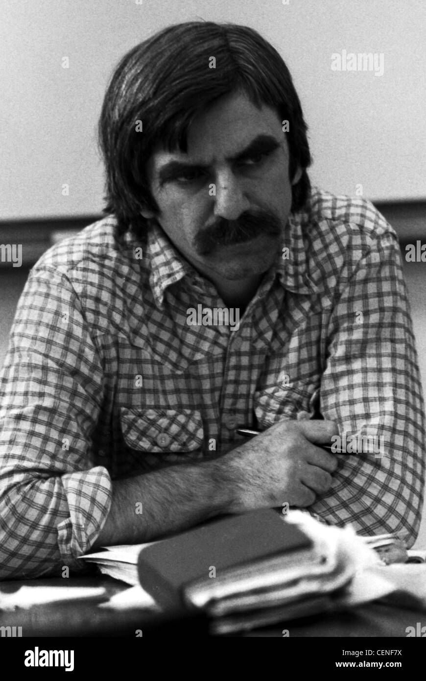 Rudi Dutschke - * 07.03.1940 - 24.12.1979 : Portrait de l'homme politique et leader étudiant de Berlin lors d'une conférence de presse. Banque D'Images