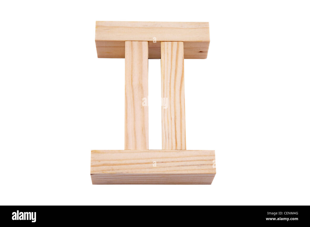 Une structure modèle en bois en forme de lettre « i » sur fond blanc. Idéal pour les visuels de conception, d'architecture ou de concept de construction. Banque D'Images