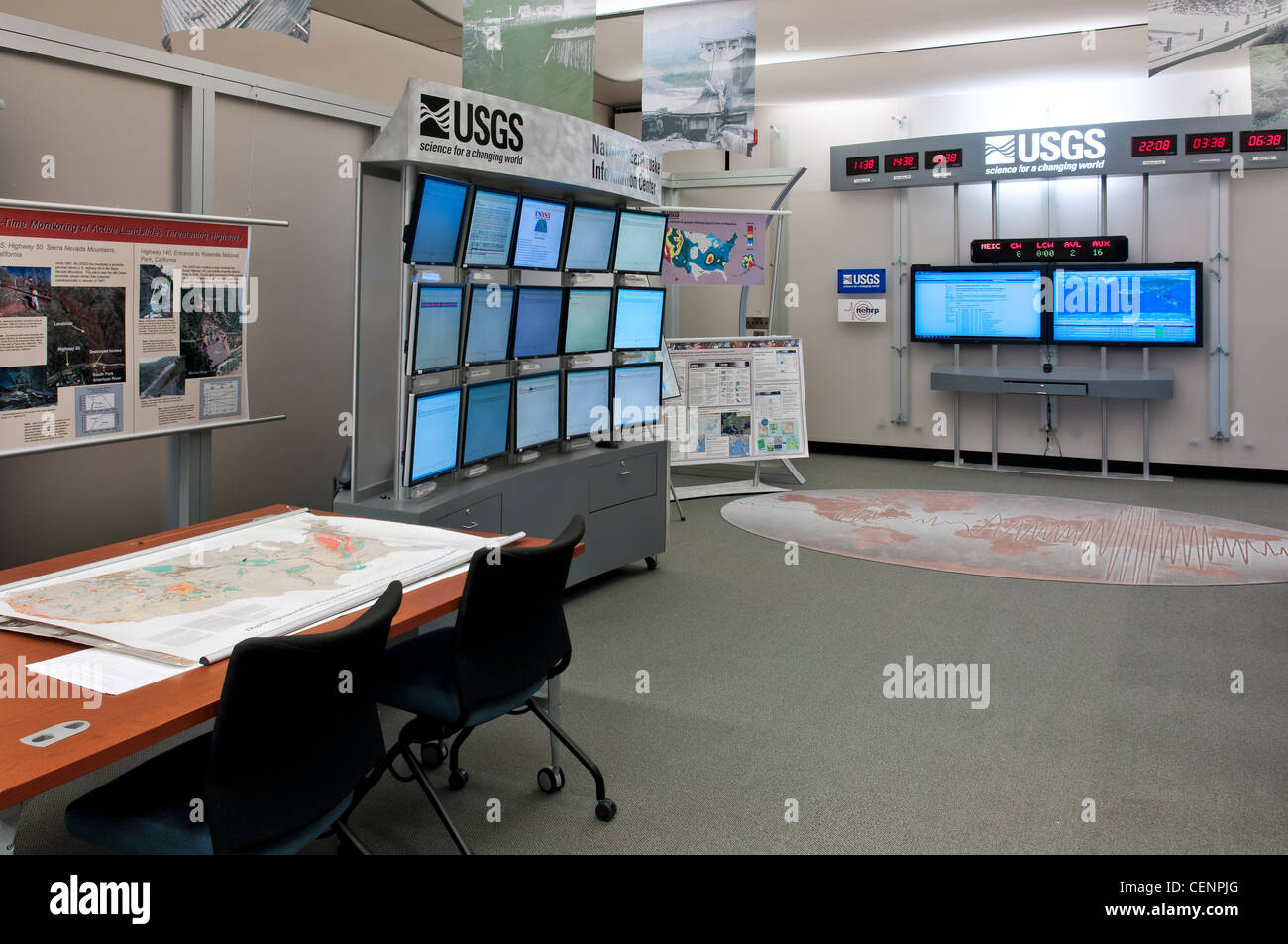 L'intérieur du séisme National Information Center, United States Geological Survey (USGS), Golden, Colorado. Banque D'Images