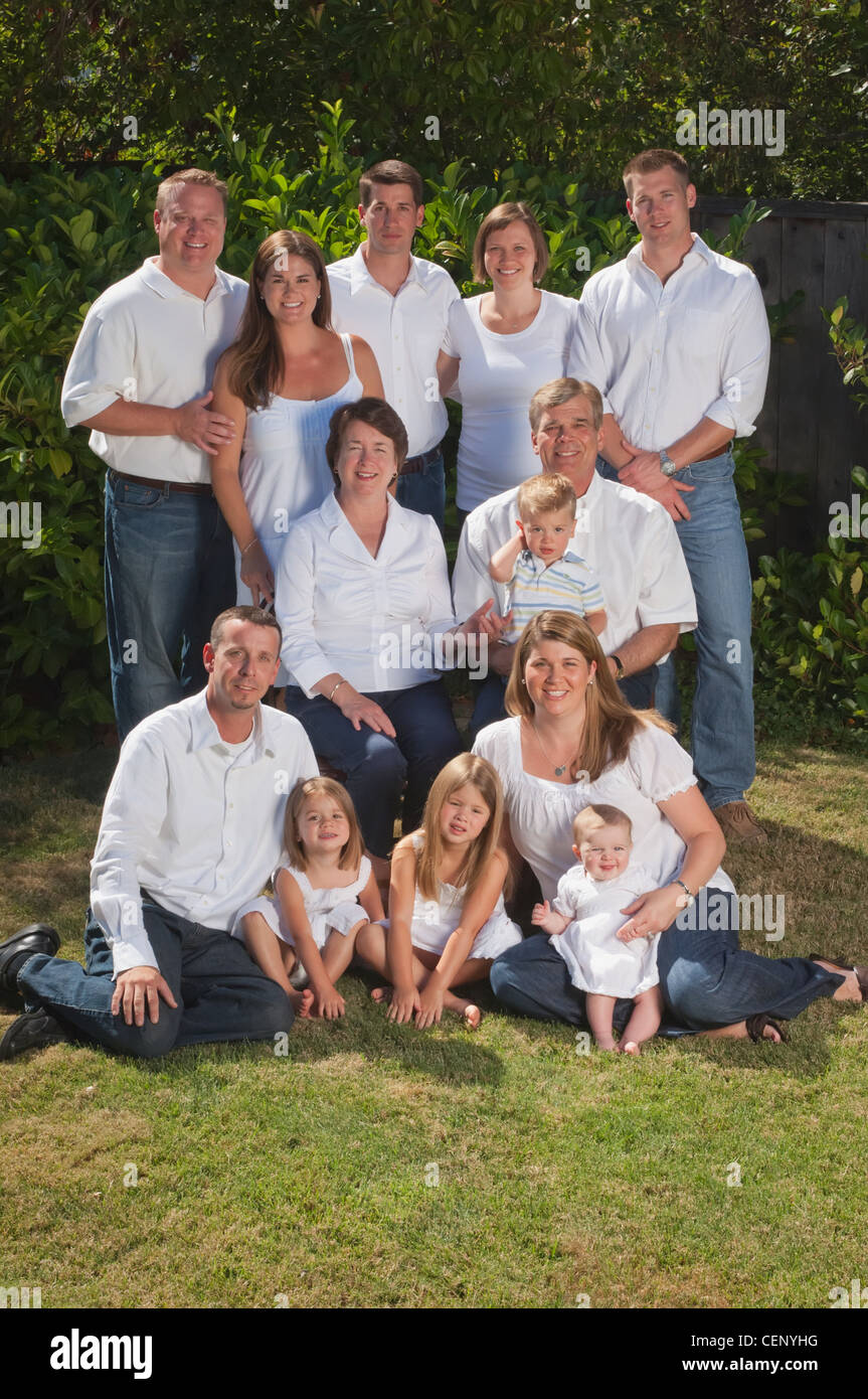 Portrait de famille avec trois générations ; Moraga California United States of America Banque D'Images