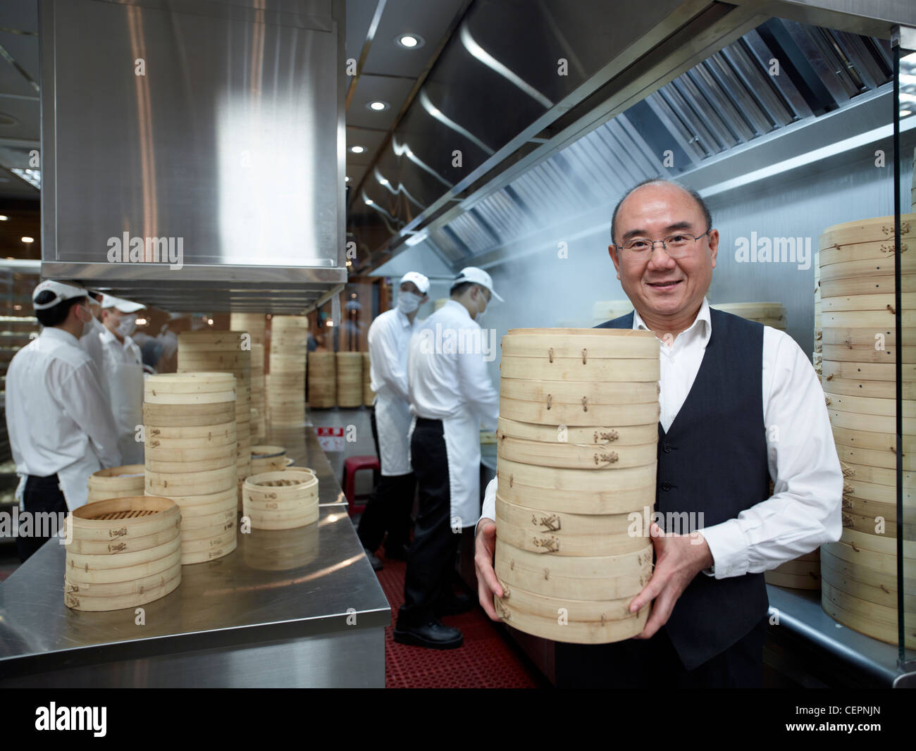Yang Chi Hua, propriétaire de la célèbre franchise de famille dumpling, Din Tai Fung. Banque D'Images