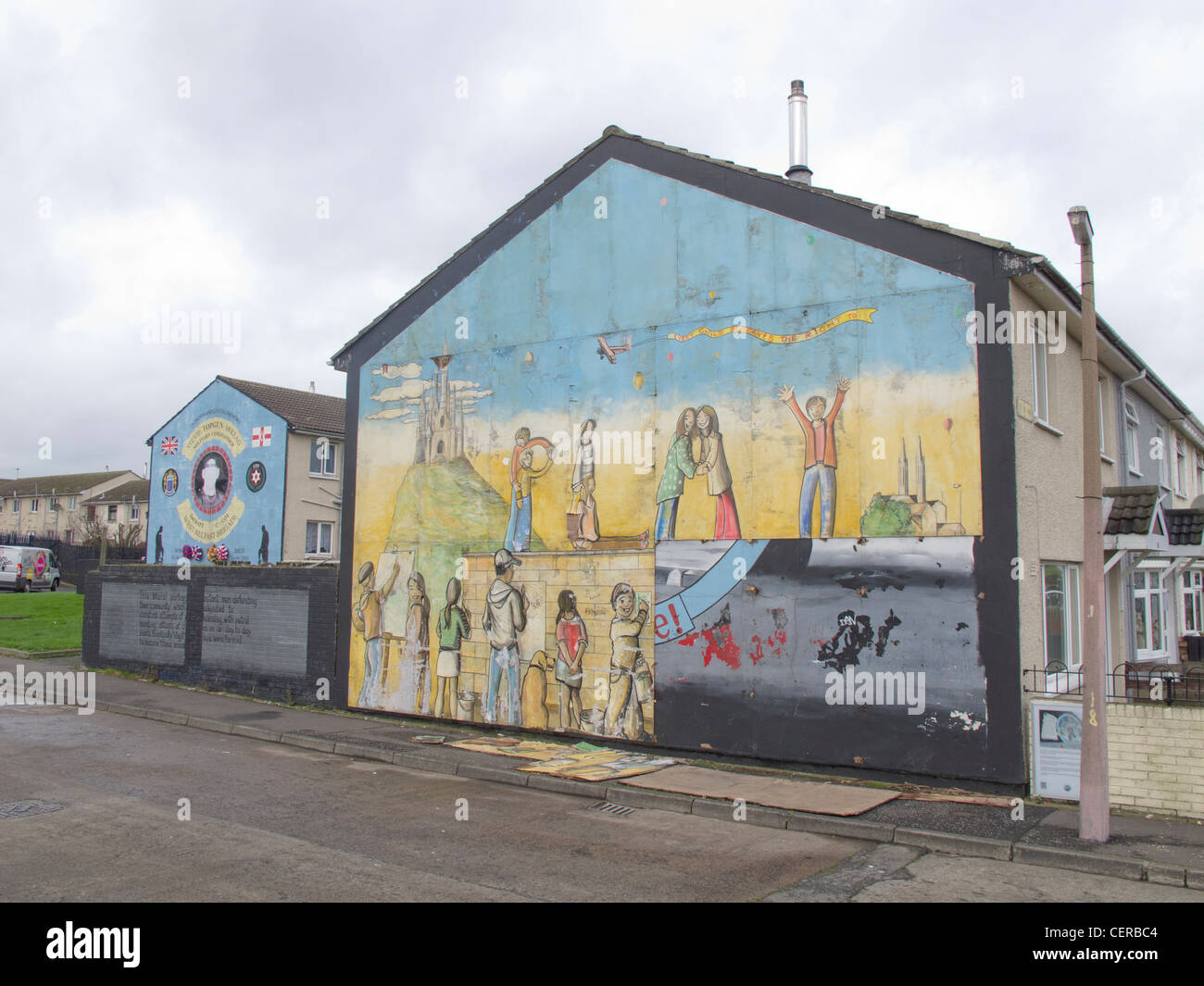 Fresque à shankill loyalistes sectaires à Belfast en Irlande du Nord Banque D'Images