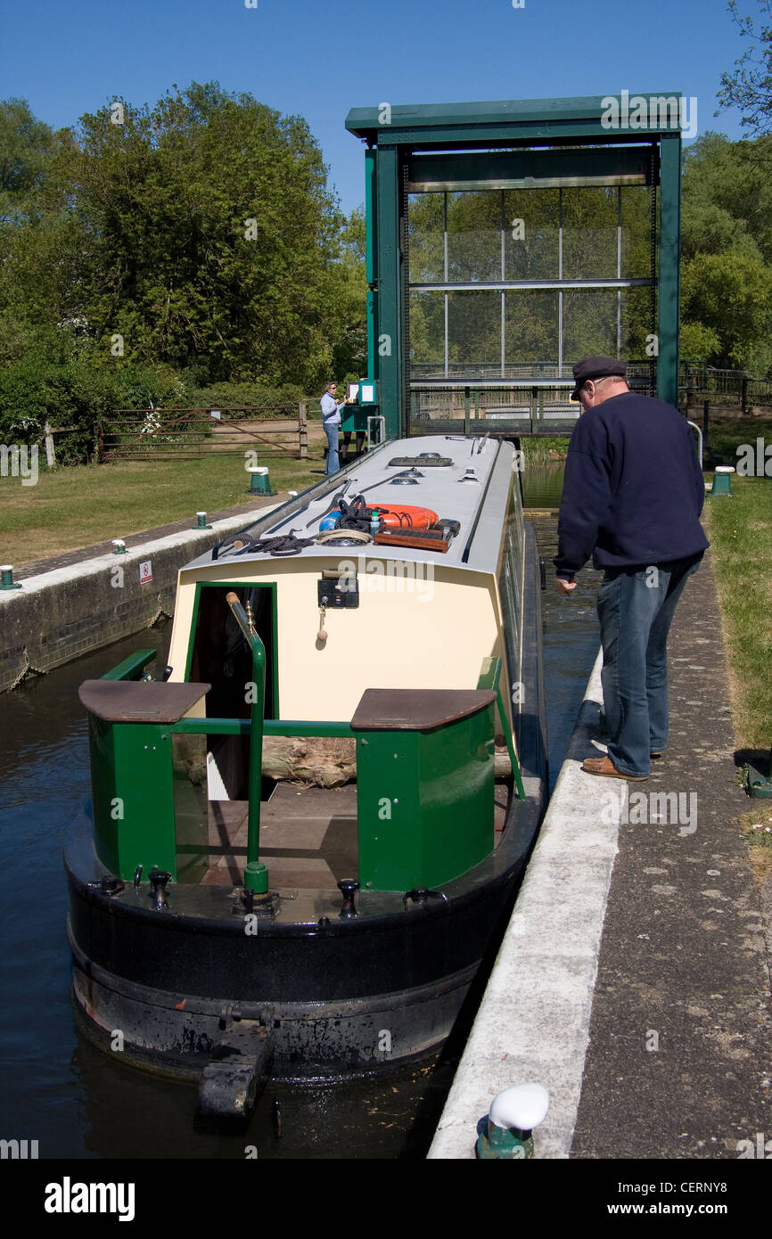 Verrouillage blanc Mills River Nene Banque D'Images