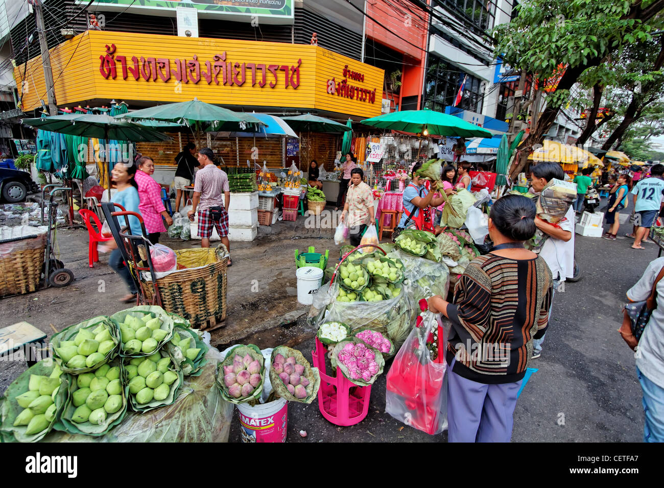 Marché aux Fleurs de Bangkok, Thaïlande Banque D'Images