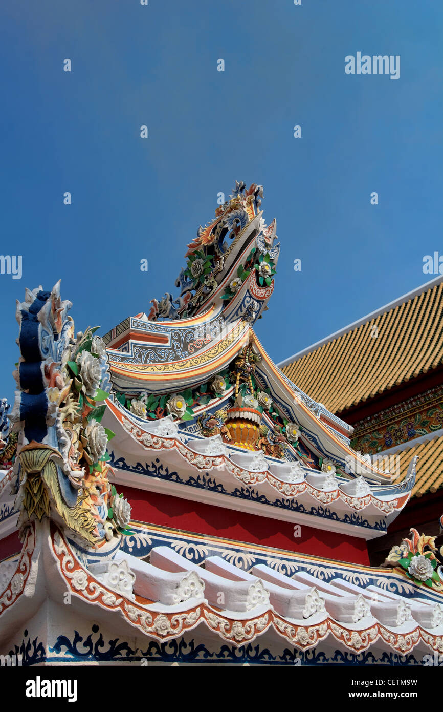 L'architecture de style chinois de Wat Bowonniwet | Bangkok Banque D'Images