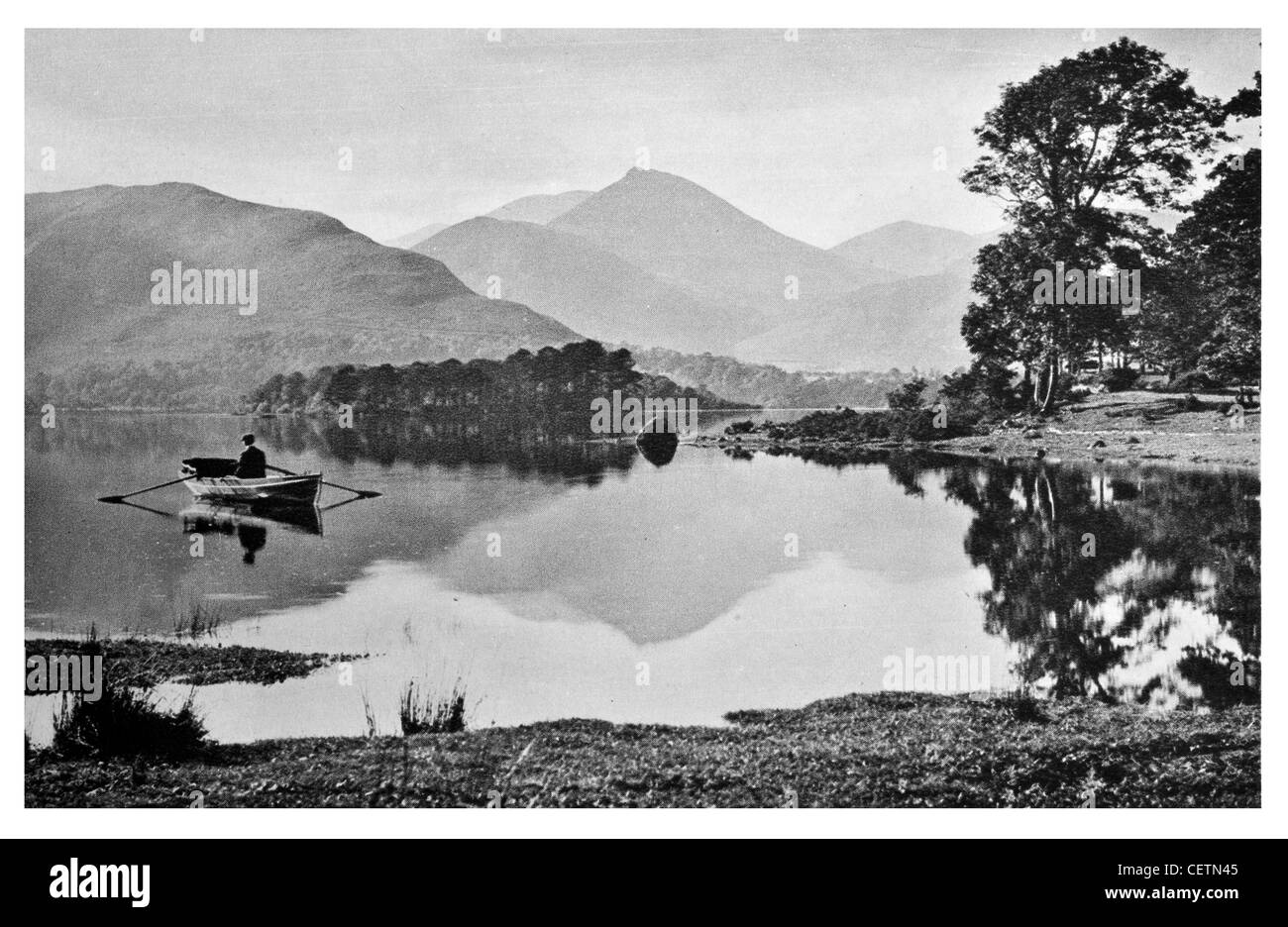 Derwentwater et Causey Pike Banque D'Images