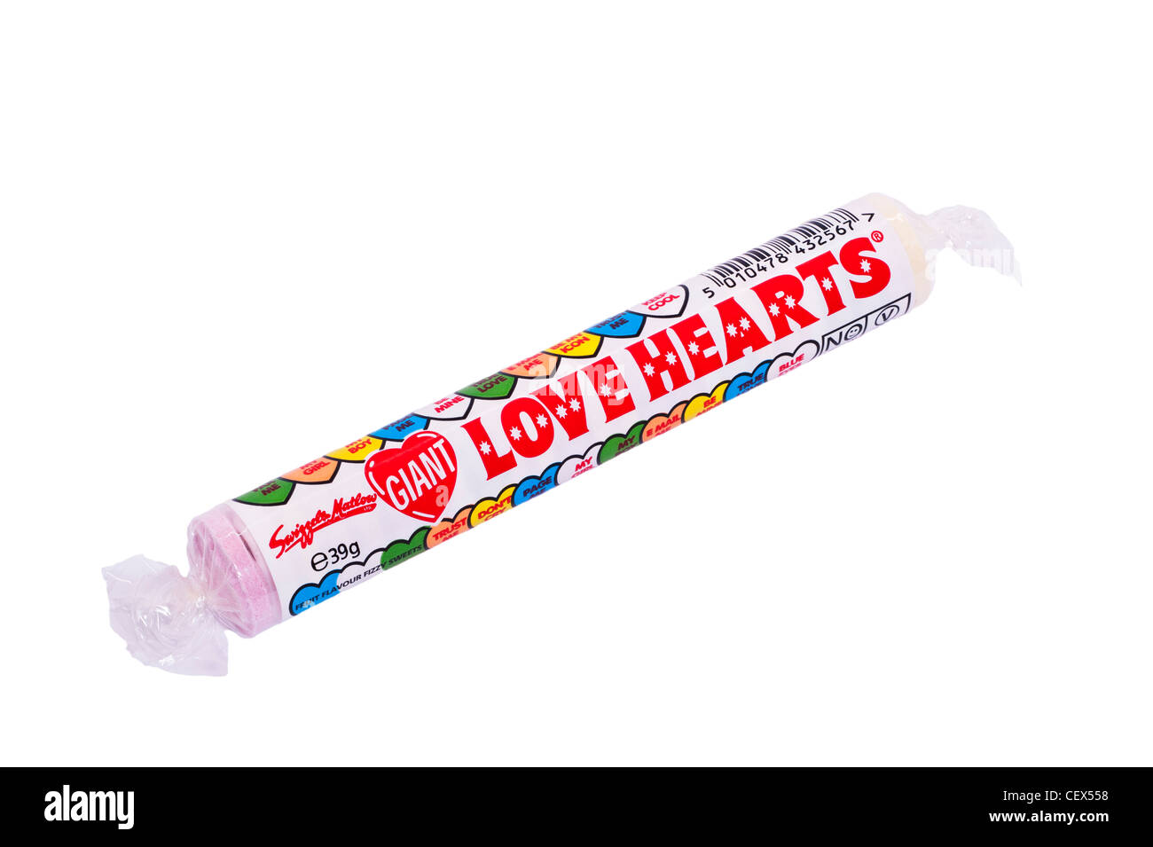 Un paquet de bonbons coeurs amour géant sur un fond blanc Banque D'Images