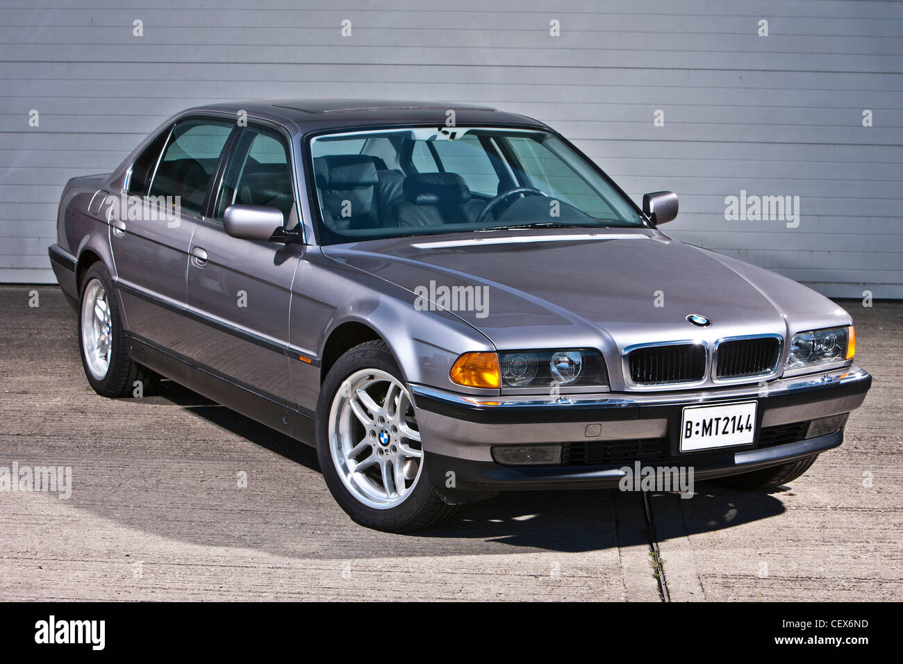 BMW Série 7 E38, modèle classic car James Bond Banque D'Images