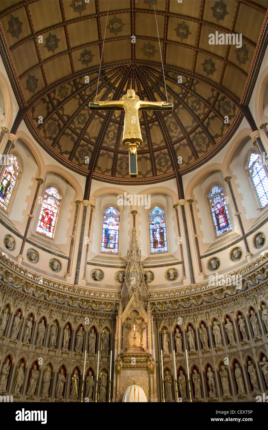 L'intérieur de l'Église catholique de Saint Aloysius Gonzaga de Oxford. Banque D'Images